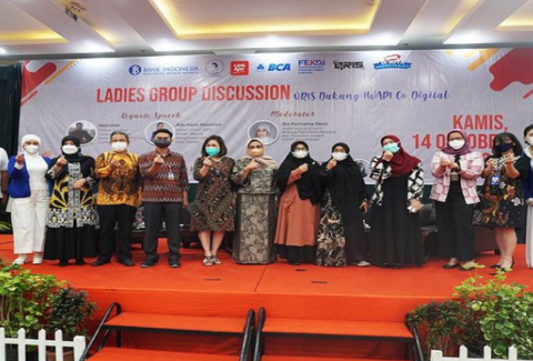ladies groupp
