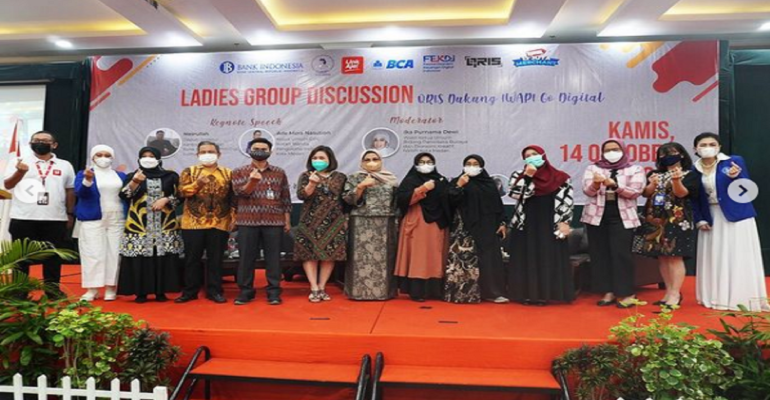 ladies groupp