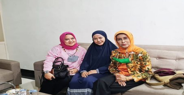 rapat perdana ketua umum, waketum 1
