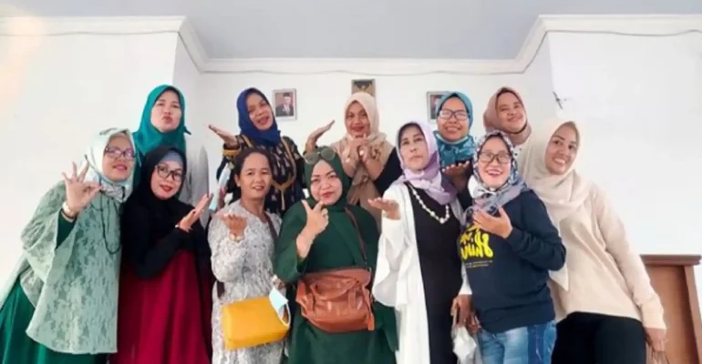 rapat-dan-pertemuan-ketua-umum-webp
